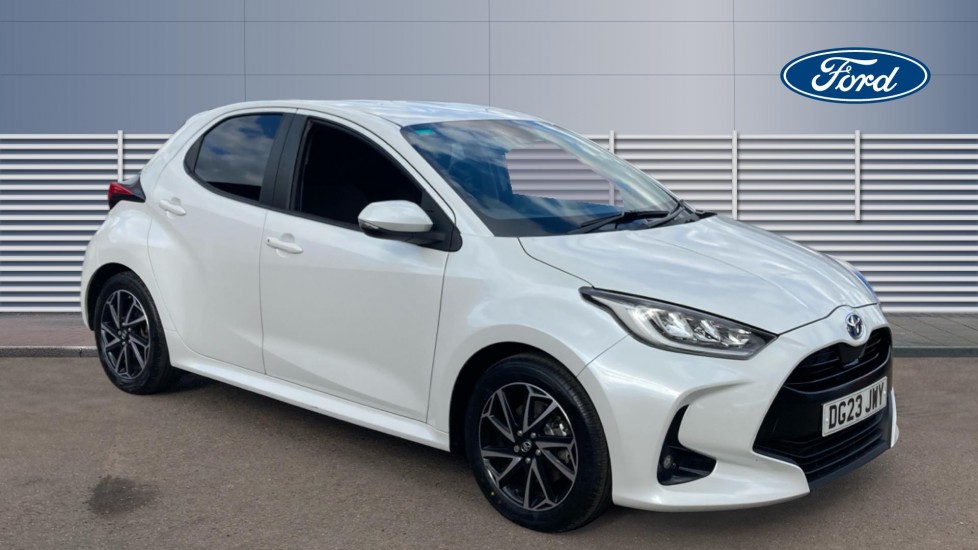 Toyota Yaris 1.5 Hybrid Design 5dr CVT Hybrid Hatchback - Image 1