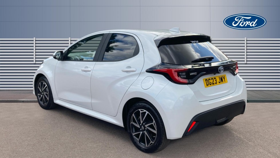 Toyota Yaris 1.5 Hybrid Design 5dr CVT Hybrid Hatchback - Image 2