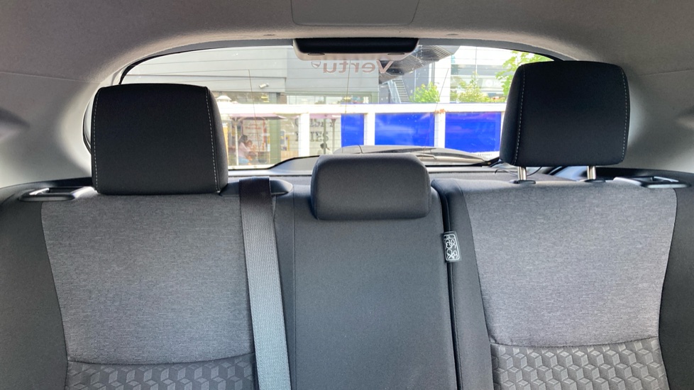 Toyota Yaris 1.5 Hybrid Design 5dr CVT Hybrid Hatchback - Image 15