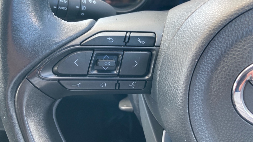 Toyota Yaris 1.5 Hybrid Design 5dr CVT Hybrid Hatchback - Image 21