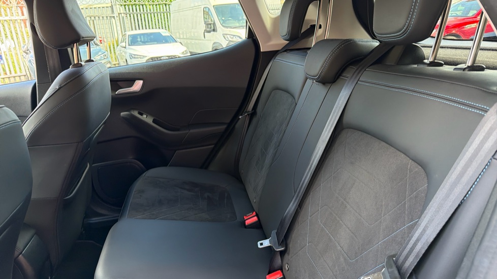 Ford Fiesta 1.0 EcoBoost Hybrid mHEV 125 Active X 5dr Petrol Hatchback - Image 16
