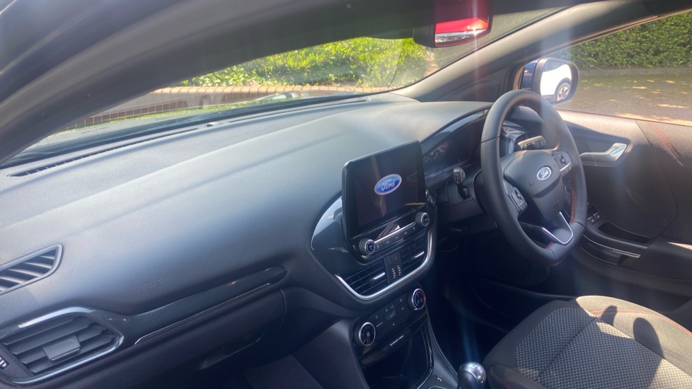 Ford Puma 1.0 EcoBoost Hybrid mHEV ST-Line 5dr Petrol Hatchback - Image 9