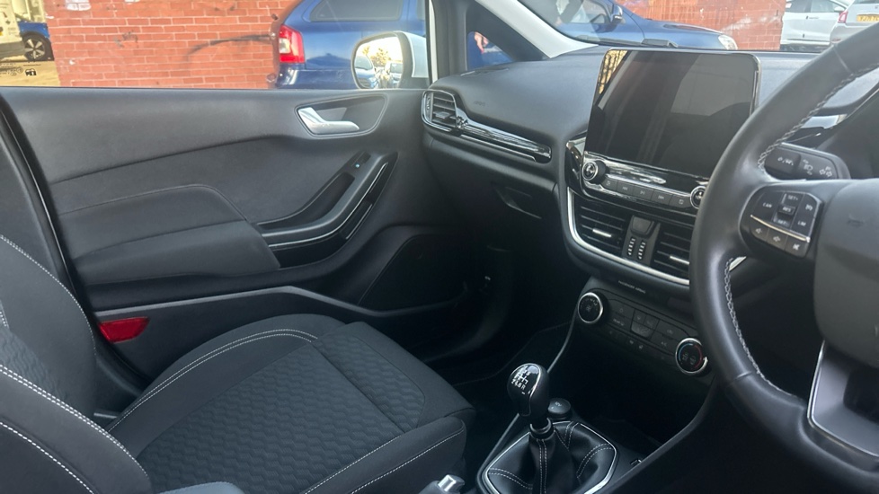 Ford Fiesta 1.0 EcoBoost Titanium 5dr Petrol Hatchback - Image 14