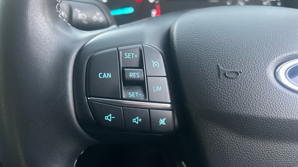 Ford Fiesta 1.0 EcoBoost Titanium 5dr Petrol Hatchback - Image 34
