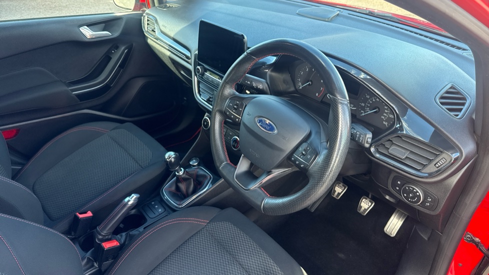 Ford Fiesta 1.0 EcoBoost ST-Line 5dr Petrol Hatchback - Image 11