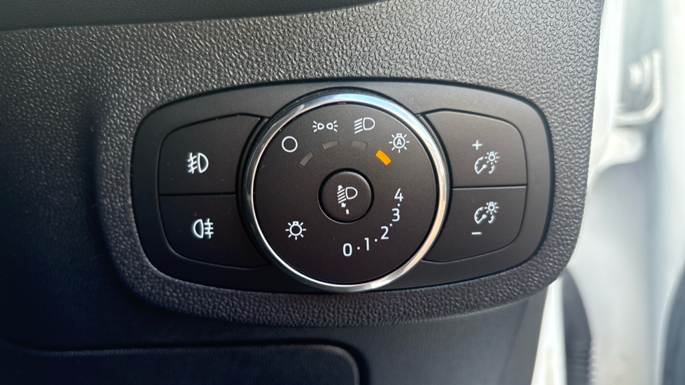 Ford Fiesta 1.0 EcoBoost ST-Line 5dr Petrol Hatchback - Image 27