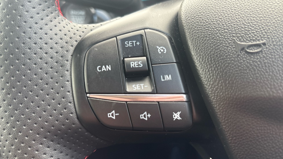 Ford Fiesta 1.0 EcoBoost ST-Line 5dr Petrol Hatchback - Image 29