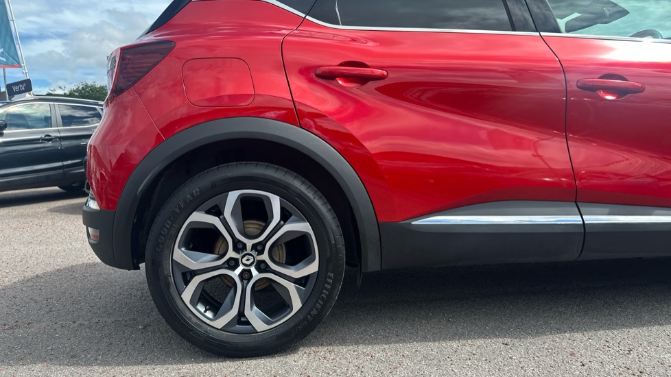 Renault Captur 1.0 TCE 90 Techno 5dr Petrol Hatchback - Image 7