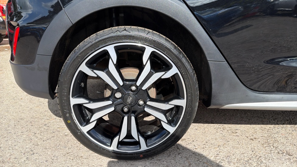 Ford Fiesta 1.0 EcoBoost Hybrid mHEV 125 Active X 5dr Petrol Hatchback - Image 21