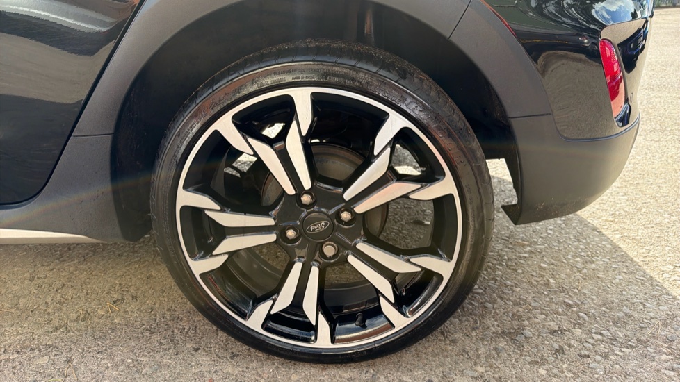 Ford Fiesta 1.0 EcoBoost Hybrid mHEV 125 Active X 5dr Petrol Hatchback - Image 22