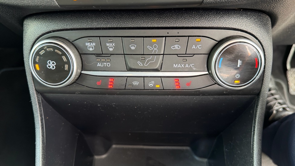 Ford Fiesta 1.0 EcoBoost Hybrid mHEV 125 Active X 5dr Petrol Hatchback - Image 24