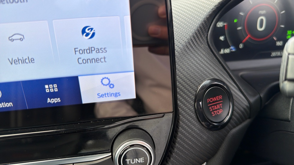 Ford Puma ST 1.5 EcoBoost ST 5dr Petrol Hatchback - Image 32