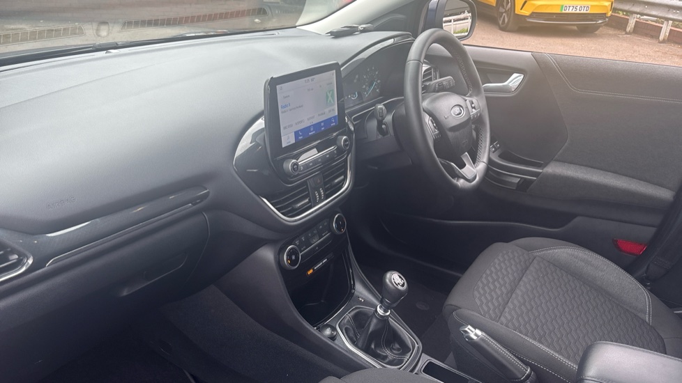 Ford Puma 1.0 EcoBoost Hybrid mHEV Titanium 5dr Petrol Hatchback - Image 9