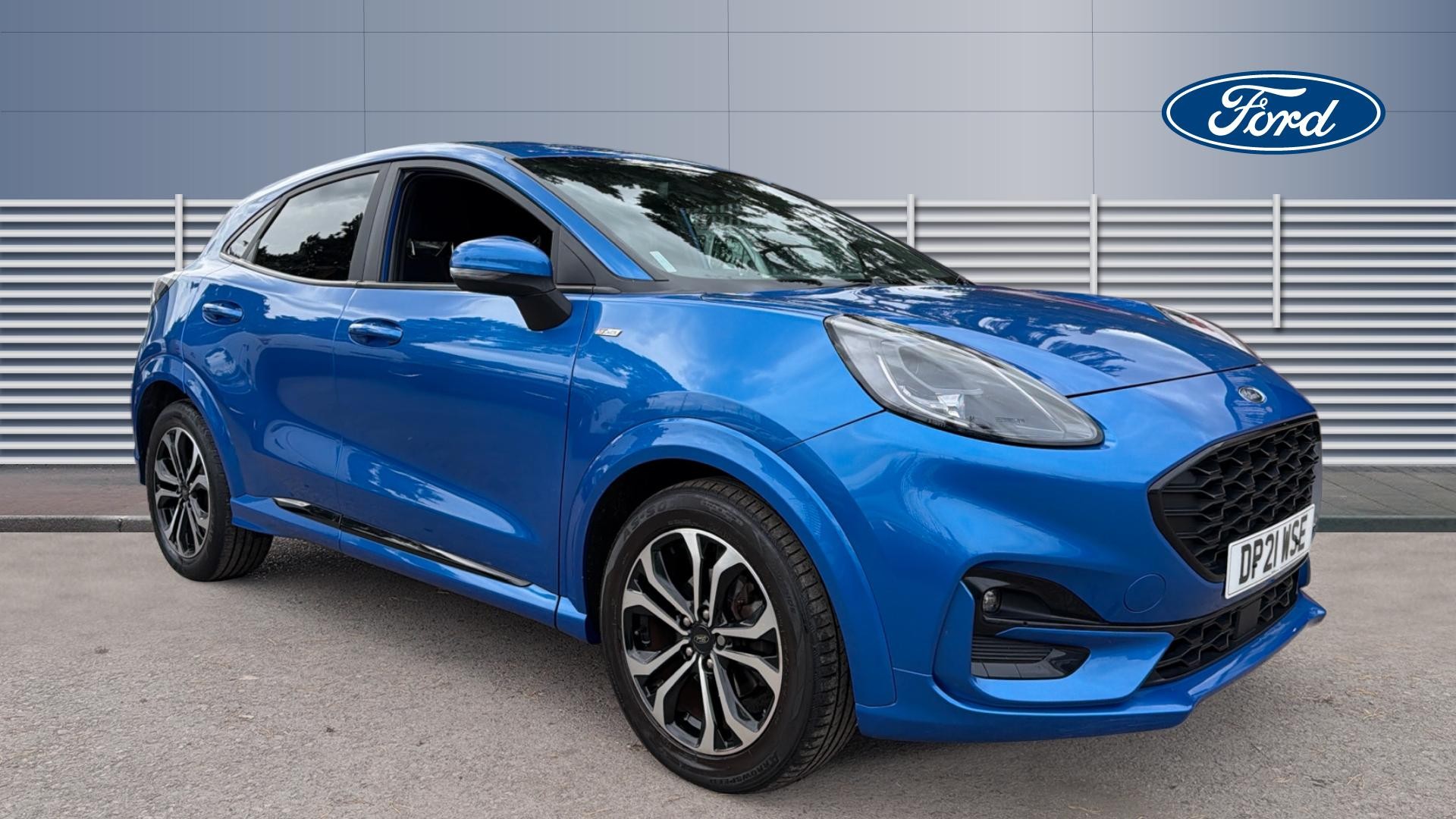 Ford Puma listing photo