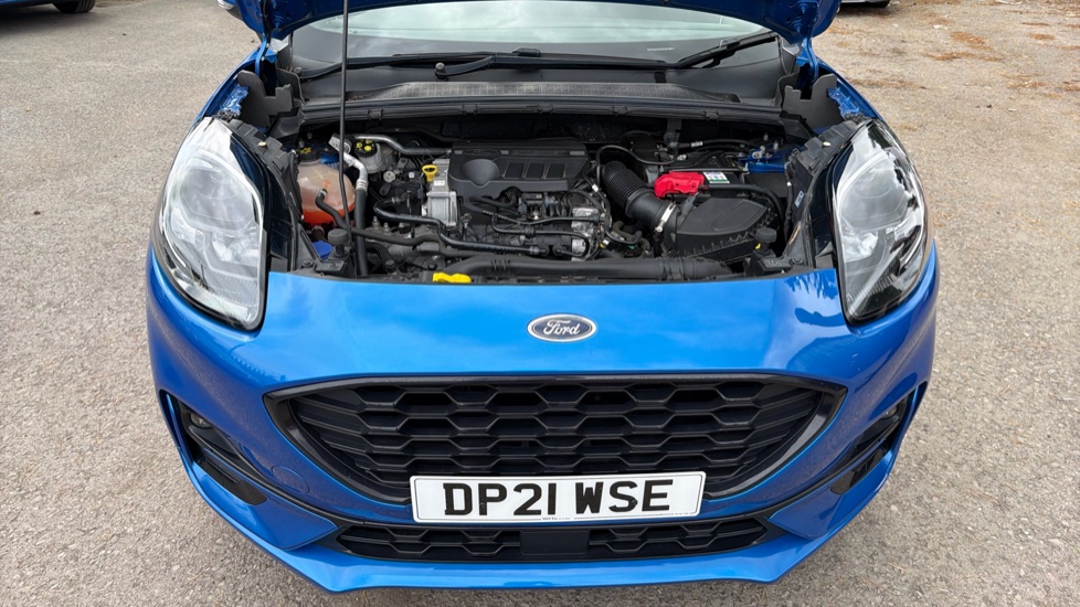 Ford Puma 1.0 EcoBoost Hybrid mHEV ST-Line Design 5dr Petrol Hatchback - Image 8