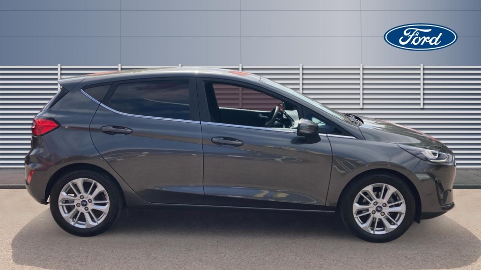 Ford Fiesta 1.0 EcoBoost Hybrid mHEV 125 Titanium 5dr Petrol Hatchback - Image 5