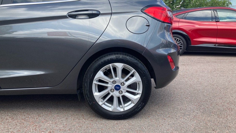 Ford Fiesta 1.0 EcoBoost Hybrid mHEV 125 Titanium 5dr Petrol Hatchback - Image 7