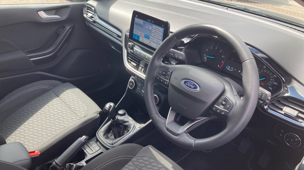 Ford Fiesta 1.0 EcoBoost Hybrid mHEV 125 Titanium 5dr Petrol Hatchback - Image 11
