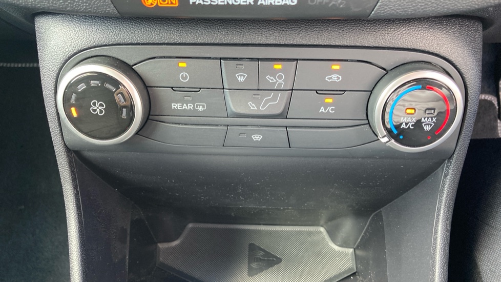 Ford Fiesta 1.0 EcoBoost Hybrid mHEV 125 Titanium 5dr Petrol Hatchback - Image 25