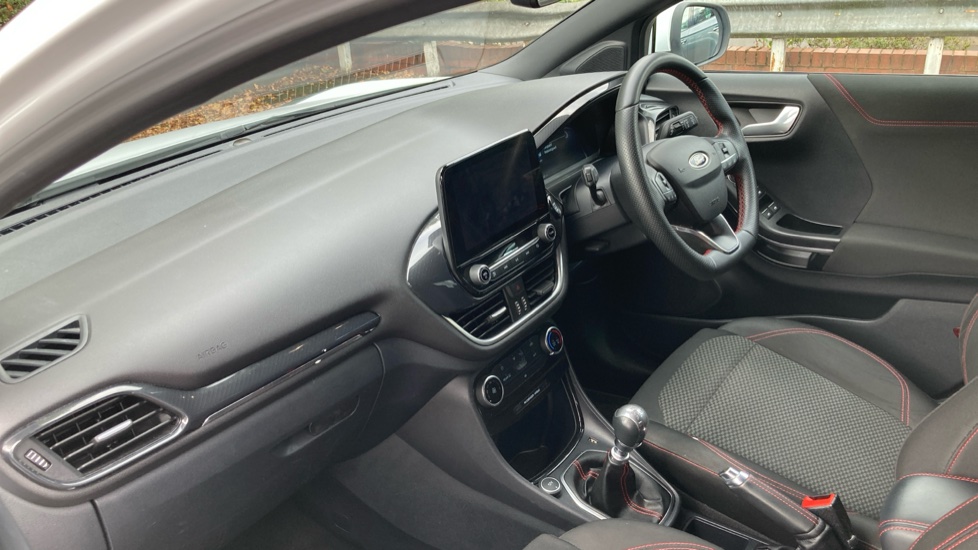 Ford Puma 1.0 EcoBoost Hybrid mHEV ST-Line 5dr Petrol Hatchback - Image 9