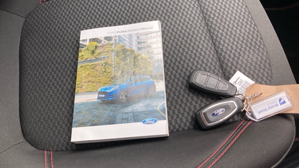 Ford Puma 1.0 EcoBoost Hybrid mHEV ST-Line 5dr Petrol Hatchback - Image 19