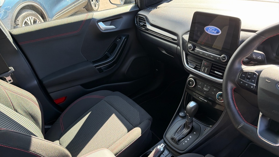 Ford Puma 1.0 EcoBoost Hybrid mHEV ST-Line 5dr DCT Petrol Hatchback - Image 14