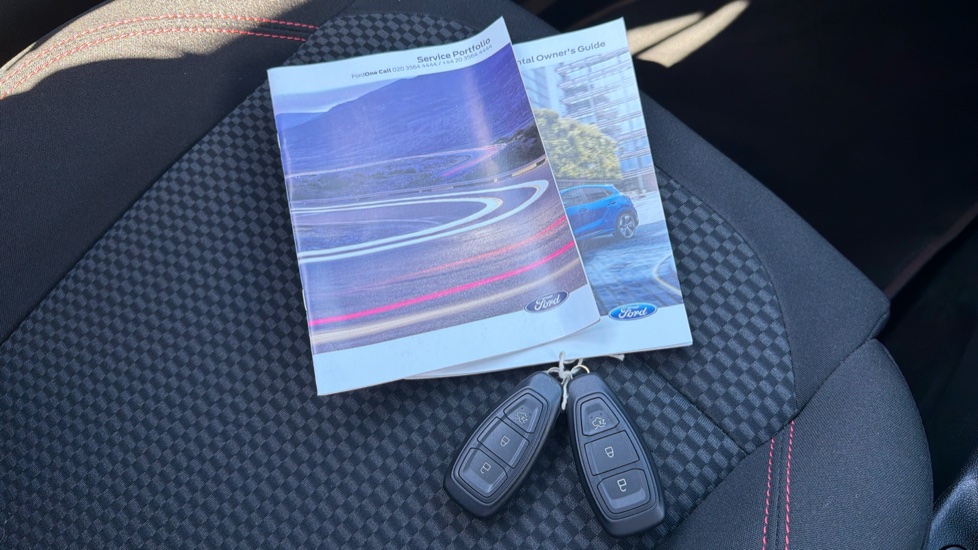 Ford Puma 1.0 EcoBoost Hybrid mHEV ST-Line 5dr DCT Petrol Hatchback - Image 19