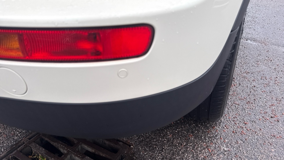 MINI Clubman 1.5 Cooper Classic 6dr Petrol Estate - Image 34