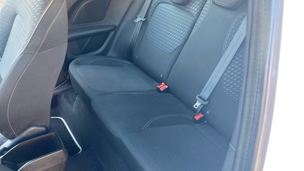 Ford Fiesta 1.0 EcoBoost Zetec 3dr Petrol Hatchback - Image 16
