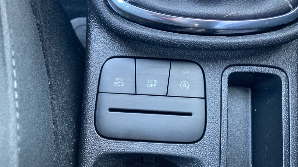Ford Fiesta 1.0 EcoBoost Zetec 3dr Petrol Hatchback - Image 21