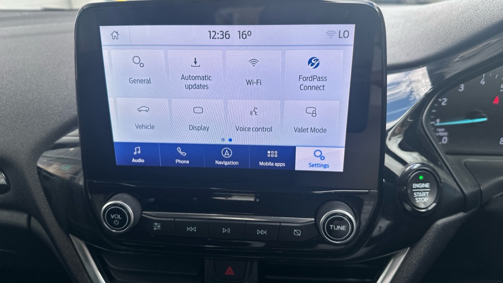 Ford Fiesta 1.0 EcoBoost 125 Titanium 5dr Petrol Hatchback - Image 26