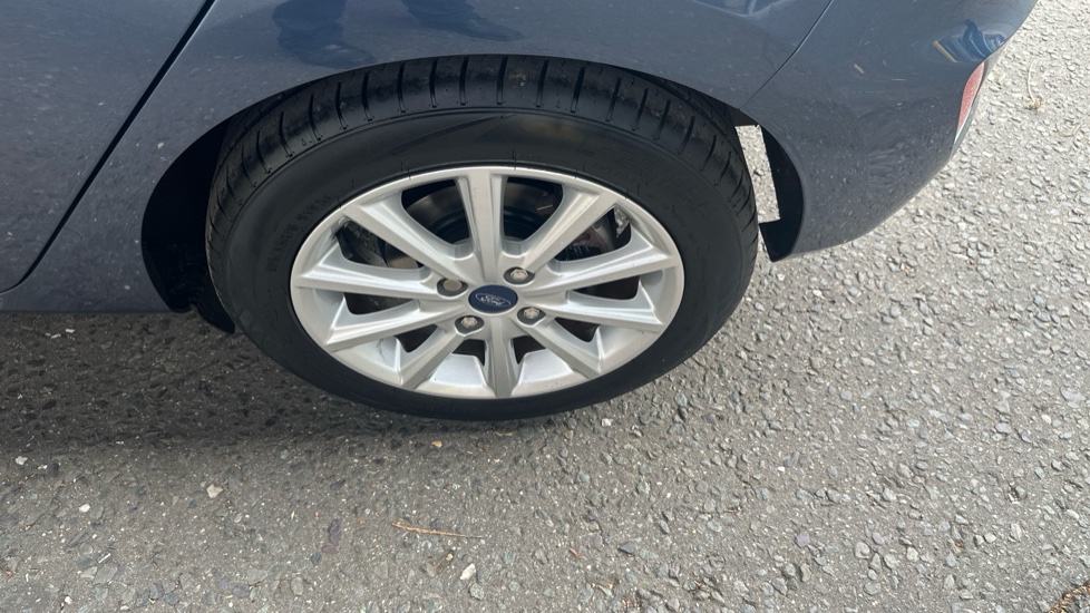 Ford Fiesta 1.0 EcoBoost 125 Titanium 5dr Petrol Hatchback - Image 37