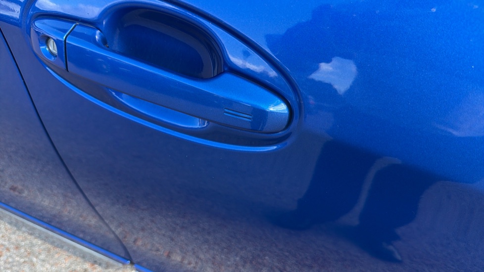 Toyota Yaris 1.5 Hybrid Excel 5dr CVT Hybrid Hatchback - Image 31