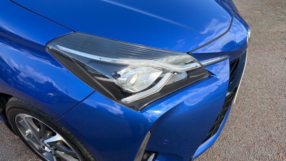 Toyota Yaris 1.5 Hybrid Excel 5dr CVT Hybrid Hatchback - Image 36
