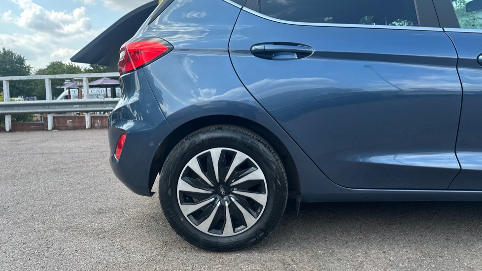 Ford Fiesta 1.0 EcoBoost Titanium 5dr Petrol Hatchback - Image 7
