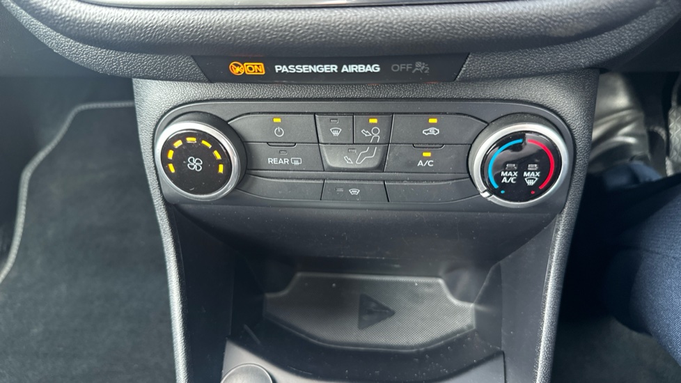 Ford Fiesta 1.0 EcoBoost Titanium 5dr Petrol Hatchback - Image 28