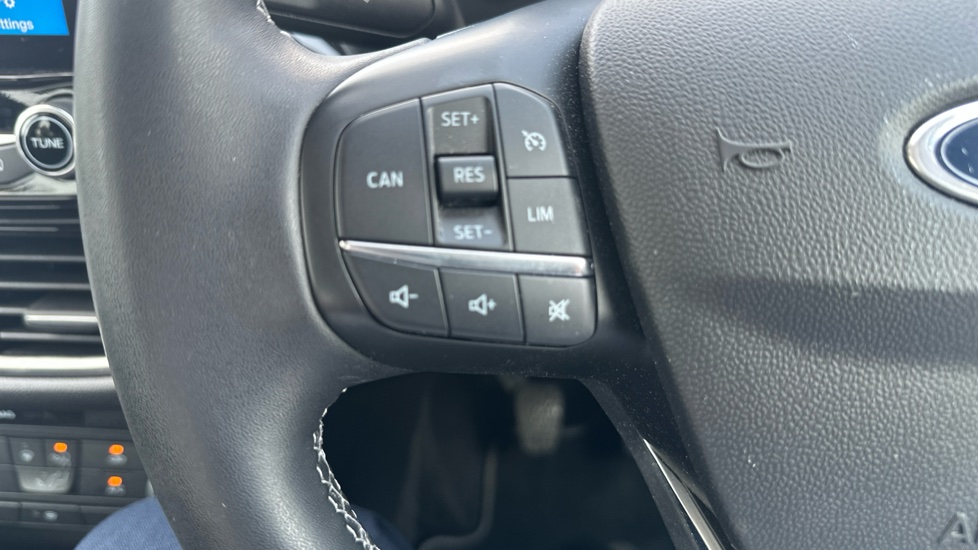 Ford Fiesta 1.0 EcoBoost Titanium 5dr Petrol Hatchback - Image 29