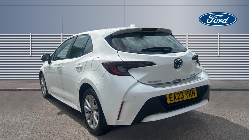 Toyota Corolla 1.8 Hybrid Icon 5dr CVT Hybrid Hatchback - Image 2
