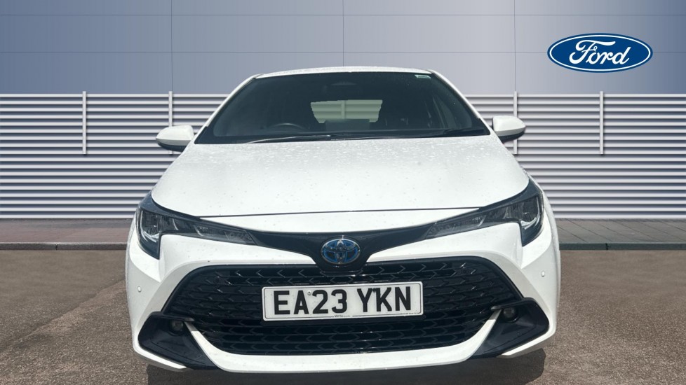 Toyota Corolla 1.8 Hybrid Icon 5dr CVT Hybrid Hatchback - Image 3