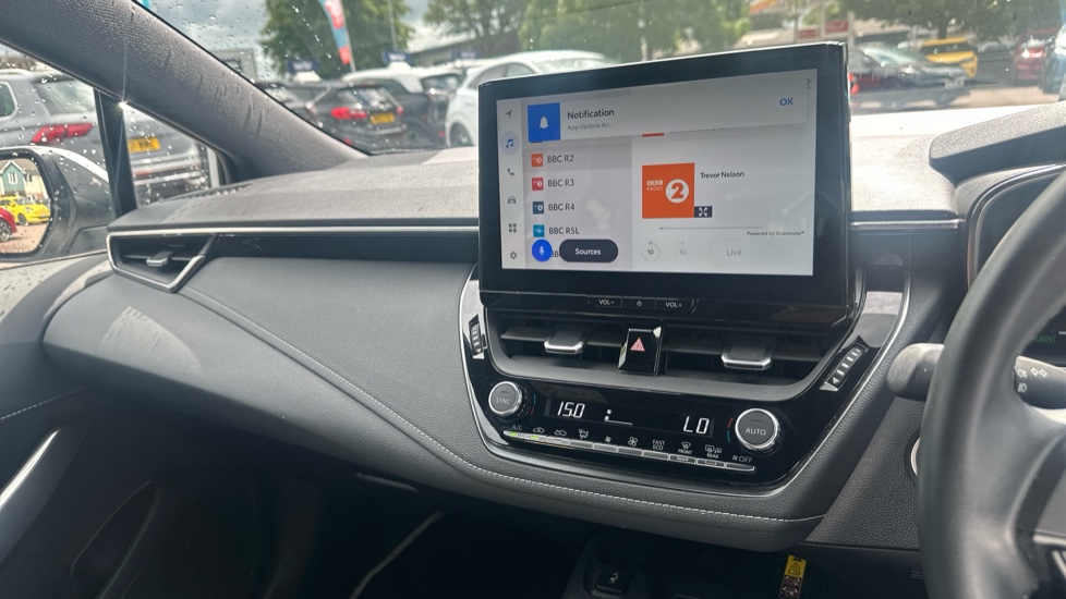 Toyota Corolla 1.8 Hybrid Icon 5dr CVT Hybrid Hatchback - Image 14
