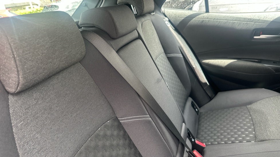 Toyota Corolla 1.8 Hybrid Icon 5dr CVT Hybrid Hatchback - Image 15