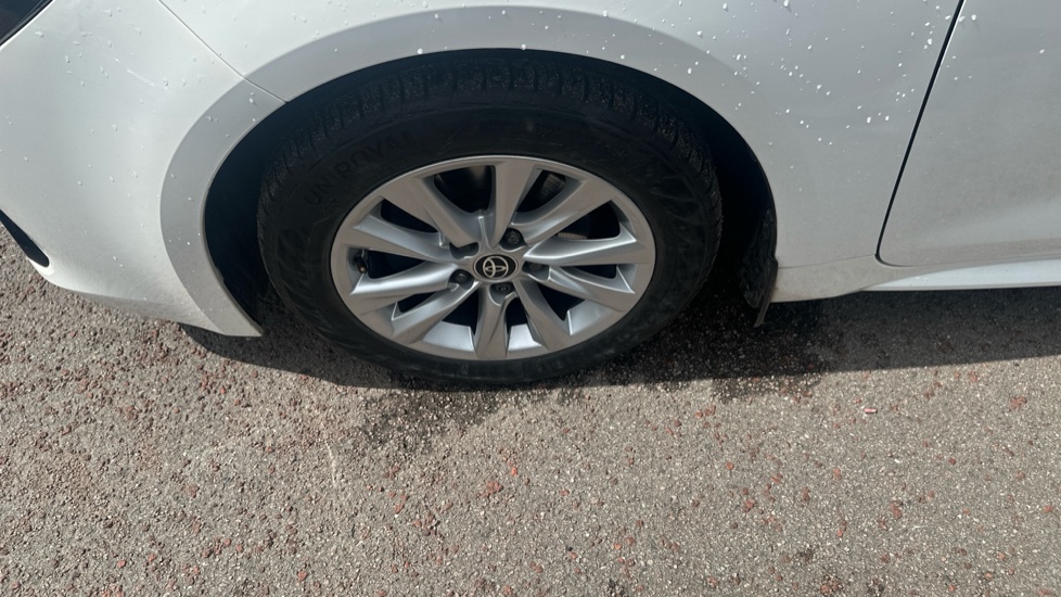 Toyota Corolla 1.8 Hybrid Icon 5dr CVT Hybrid Hatchback - Image 36