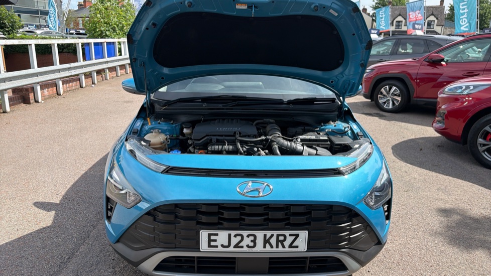 Hyundai BAYON 1.0 TGDi 48V MHEV SE Connect 5dr DCT Petrol Hatchback - Image 8