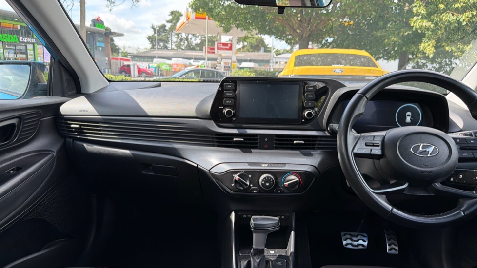 Hyundai BAYON 1.0 TGDi 48V MHEV SE Connect 5dr DCT Petrol Hatchback - Image 10