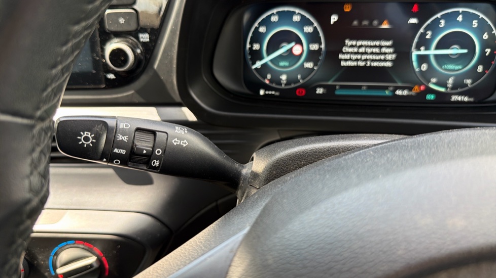 Hyundai BAYON 1.0 TGDi 48V MHEV SE Connect 5dr DCT Petrol Hatchback - Image 31
