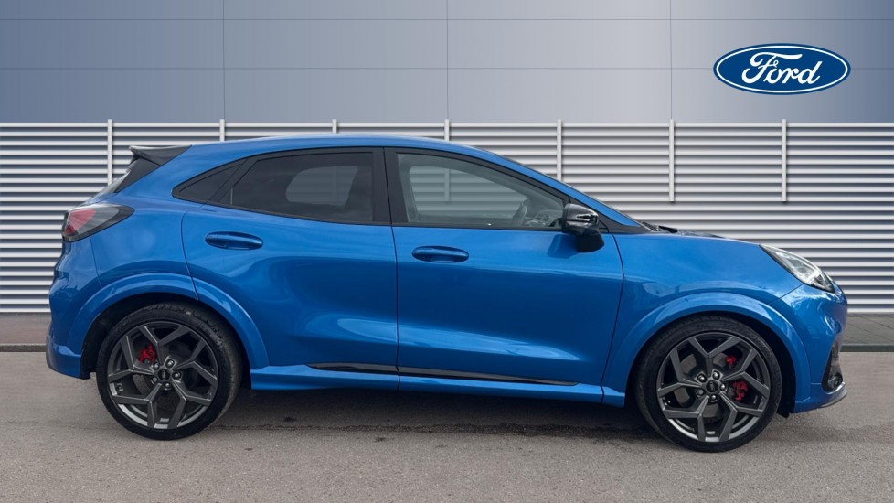 Ford Puma ST 1.0 EcoBoost Hybrid mHEV 170 ST 5dr DCT Petrol Hatchback - Image 5