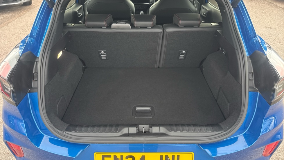 Ford Puma ST 1.0 EcoBoost Hybrid mHEV 170 ST 5dr DCT Petrol Hatchback - Image 21