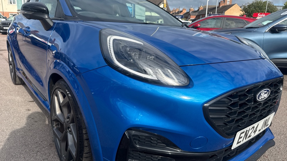 Ford Puma ST 1.0 EcoBoost Hybrid mHEV 170 ST 5dr DCT Petrol Hatchback - Image 36