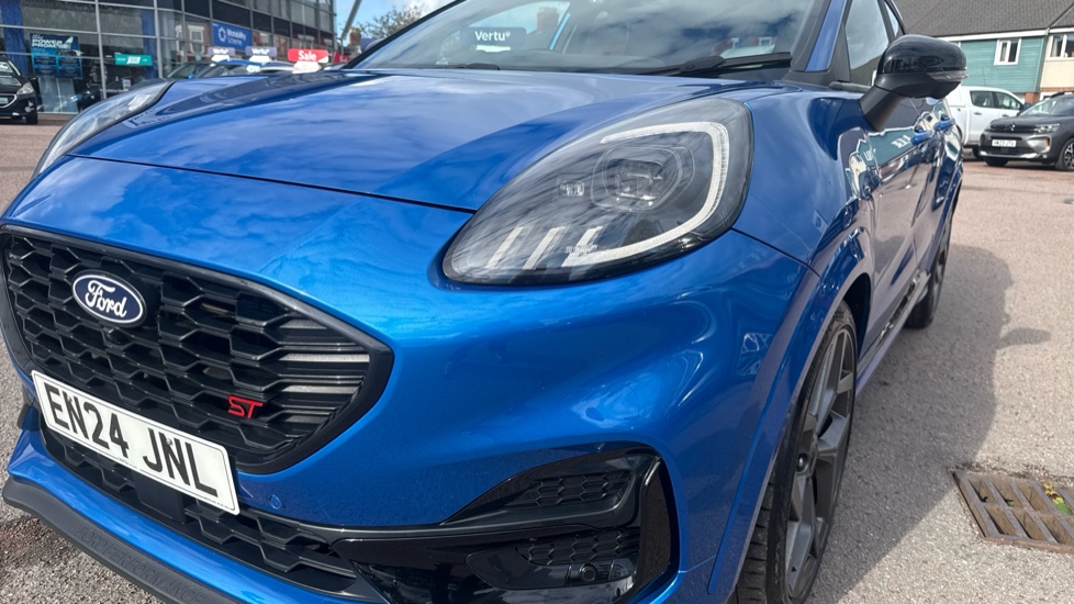 Ford Puma ST 1.0 EcoBoost Hybrid mHEV 170 ST 5dr DCT Petrol Hatchback - Image 37