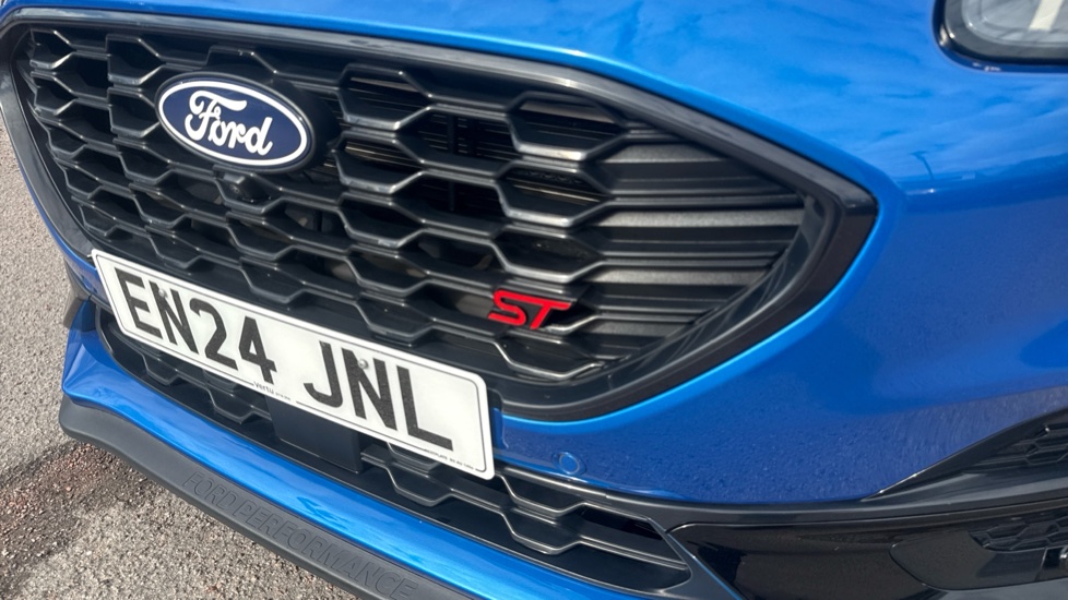 Ford Puma ST 1.0 EcoBoost Hybrid mHEV 170 ST 5dr DCT Petrol Hatchback - Image 38